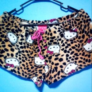 Cozy Hello Kitty leopard print fleece shorts